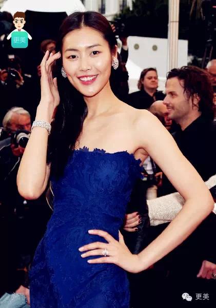 张馨予抢了范冰冰头条!