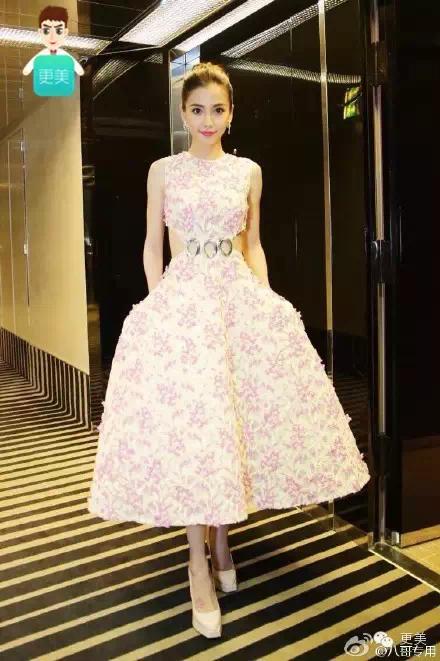 张馨予抢了范冰冰头条!