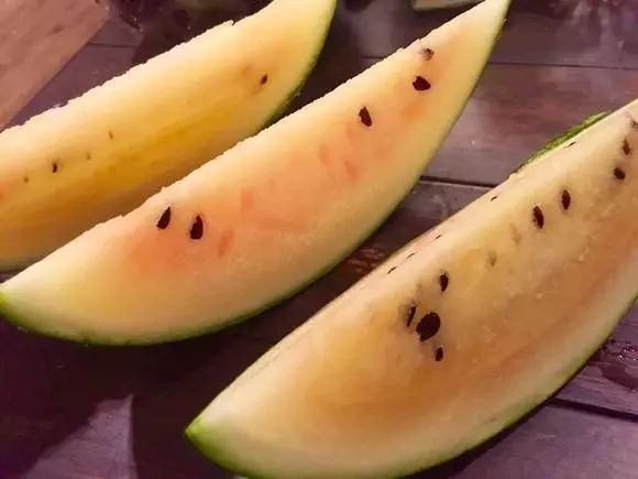 “双色冰淇淋西瓜”拉开上市序幕