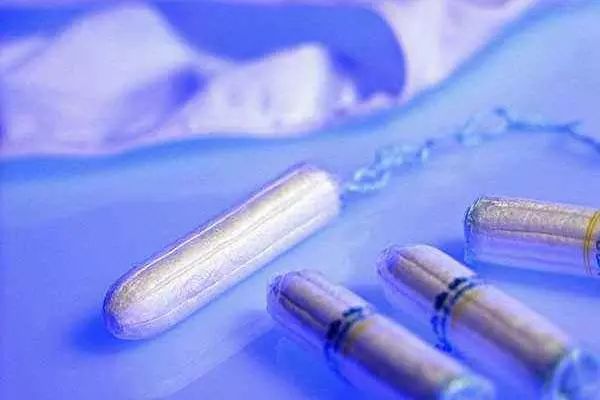 外国女人都用卫生棉条,为啥国内没人用?答案让人脸红